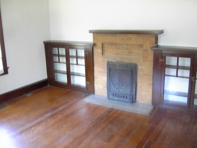Building Photo - 2911 Montbelle Dr