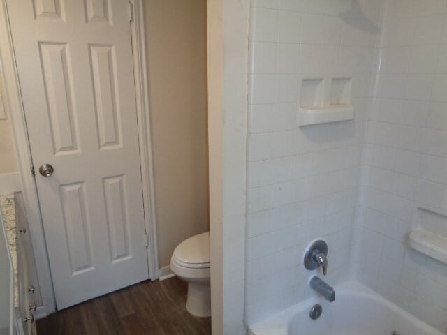 Building Photo - 701 Foster Dr