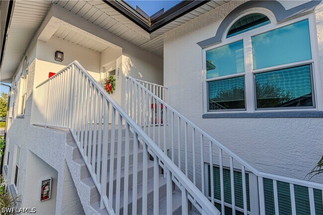 Building Photo - 2120 Cay Lagoon Dr