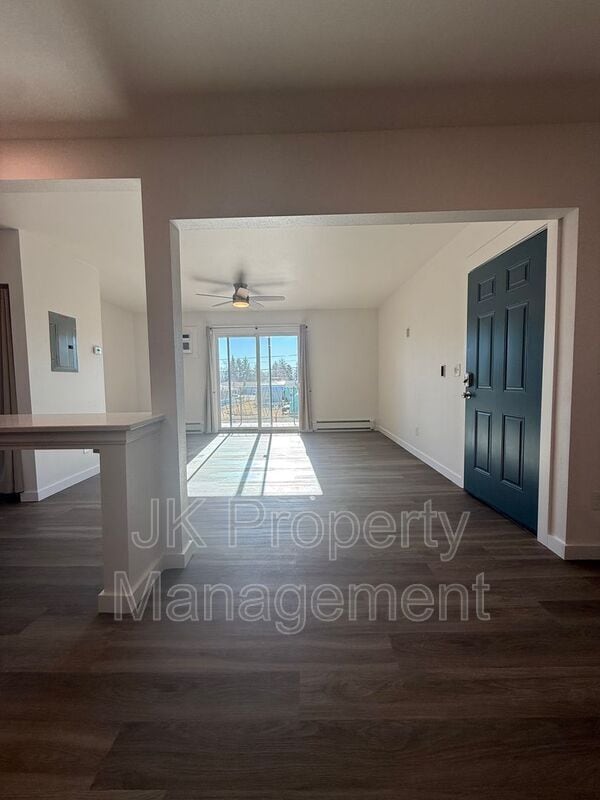 Building Photo - 3440 11th Ave S