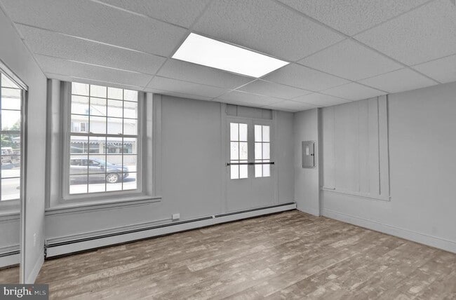 Building Photo - 2693 W Philadelphia Ave