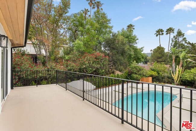 Building Photo - 4401 Pampas Rd
