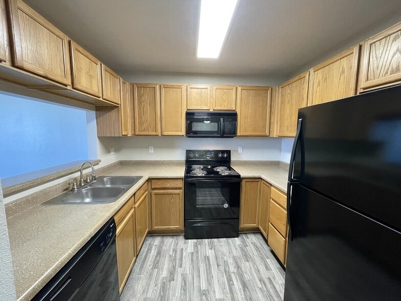 Building Photo - Las Kivas Apartments