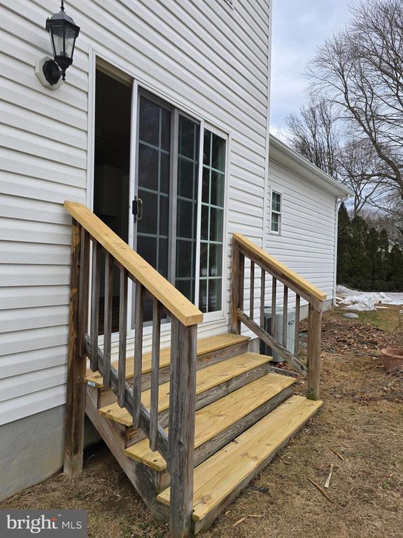 Building Photo - 271 Ashton Ct