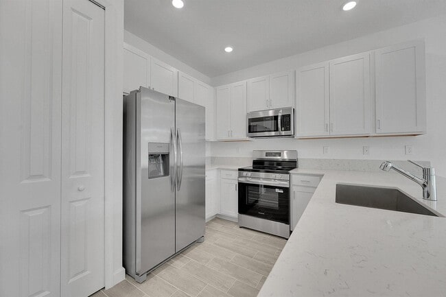 Building Photo - 6429 Seabright Ter