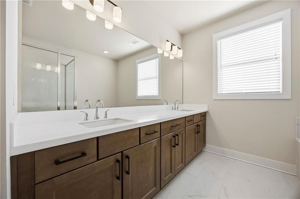 Building Photo - 1235 Weatherway Ln