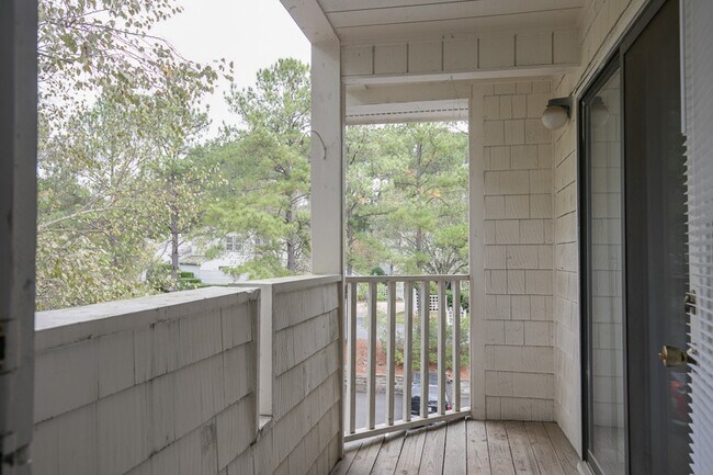 Building Photo - Charming Condo with Private Balcony & Stackable Washer/Dryer Near RTP and Southpoint!