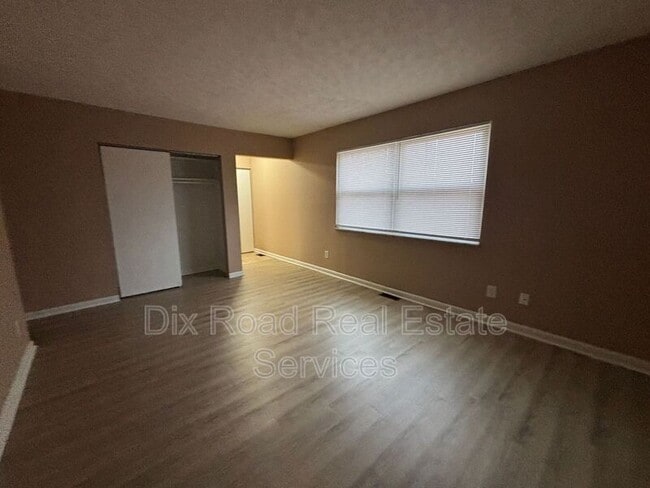 Building Photo - 3312 Burgoyne Dr