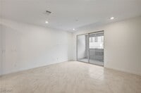Building Photo - 2544 Vandra St