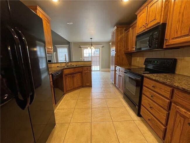 Building Photo - 5317 S Stone Bay Ct