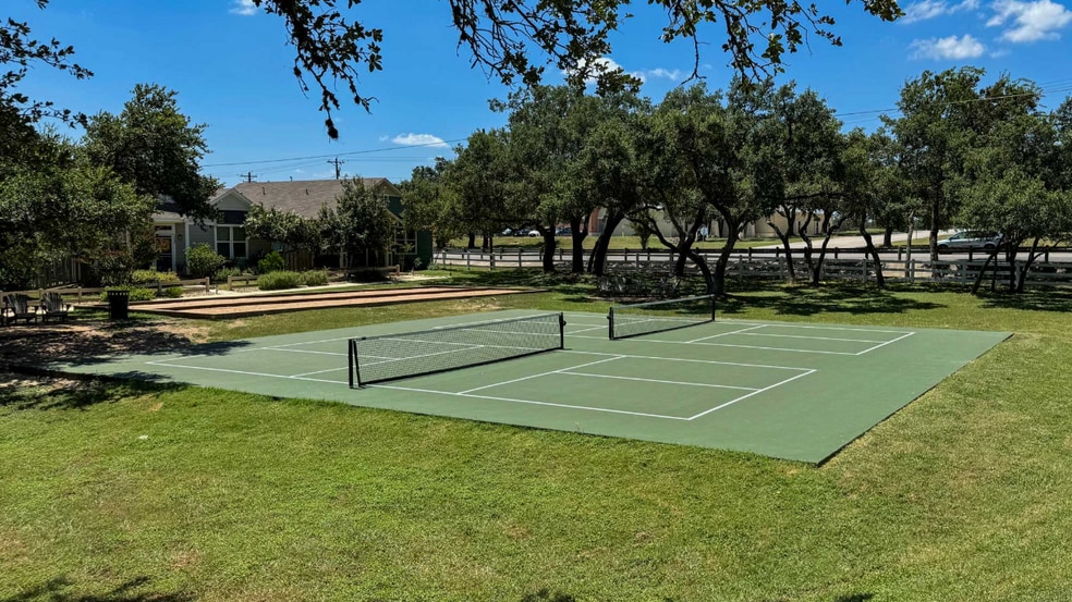 exclusive pickleball courts - 1189 Nevarez