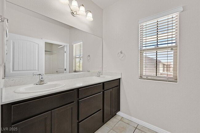 Building Photo - 7859 Saber Tooth St