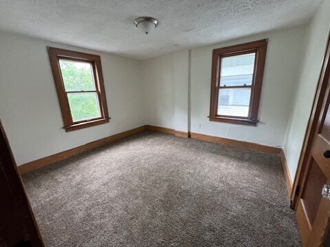 Building Photo - 1085 Dietz Ave
