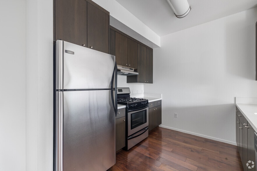 Primary Photo - MV Lofts