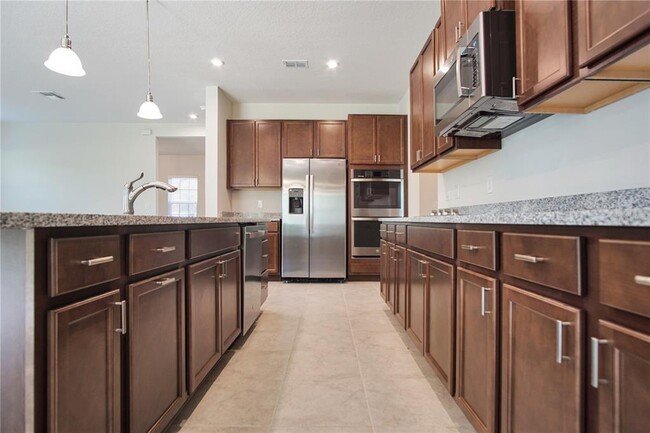 Building Photo - 1419 Eucalyptus Wy