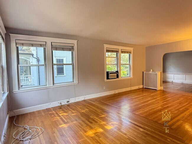 Building Photo - 15 Atherton Rd