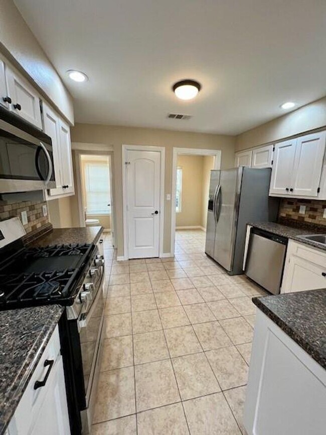Building Photo - Beautiful remodel in Village at Anderson M...