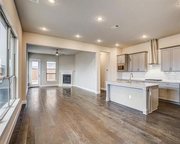 Building Photo - 4549 Refugio Dr