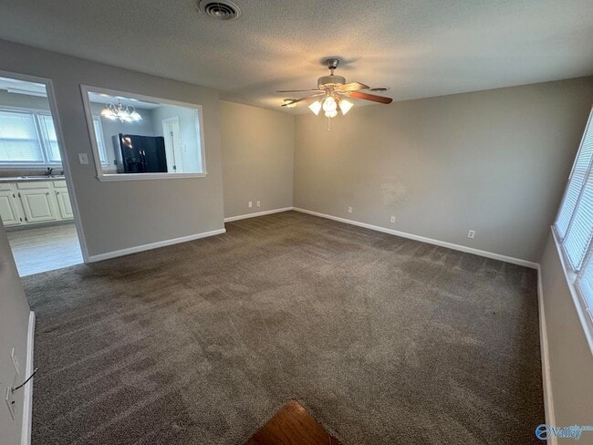 Building Photo - 17439 Morgan Dr