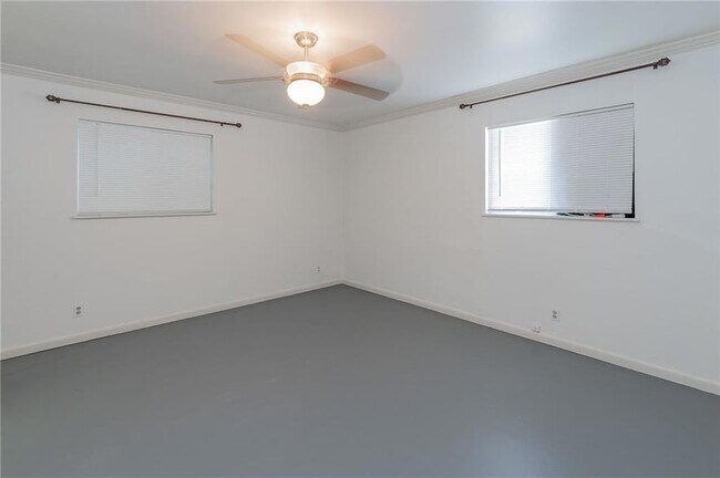 Building Photo - 2712 St Edwards Cir