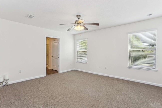 Building Photo - 499 Portside Dr
