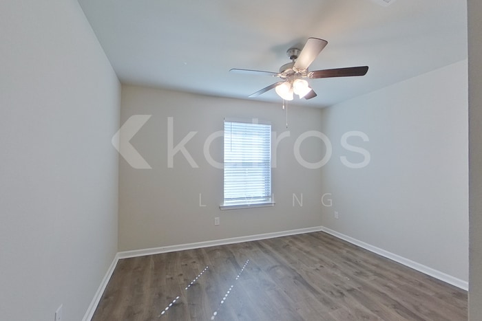 Building Photo - 204 Yardley Ct