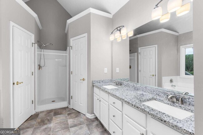 Building Photo - 1612 Branch Creek Cove