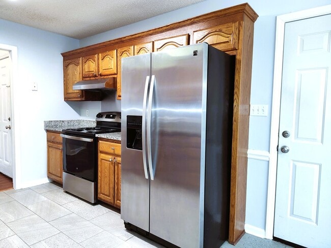 Building Photo - Pristine, Ranch Style Home Located in the Clubview Acres Community in Monroe