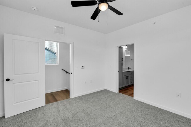 Building Photo - 2024 Boykin Wy