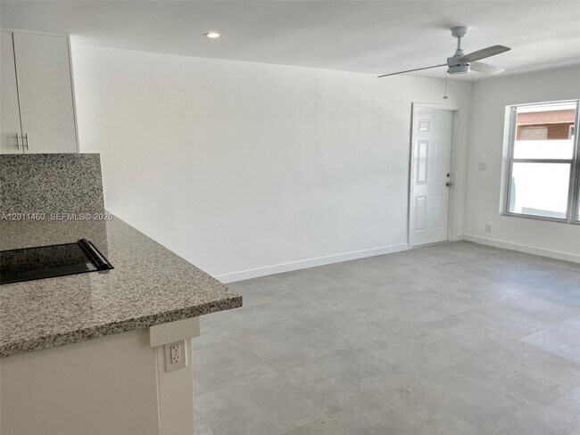 Building Photo - 5711 NW 28th St