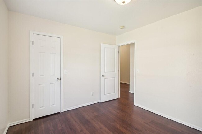 Building Photo - 8212 NW 84th St