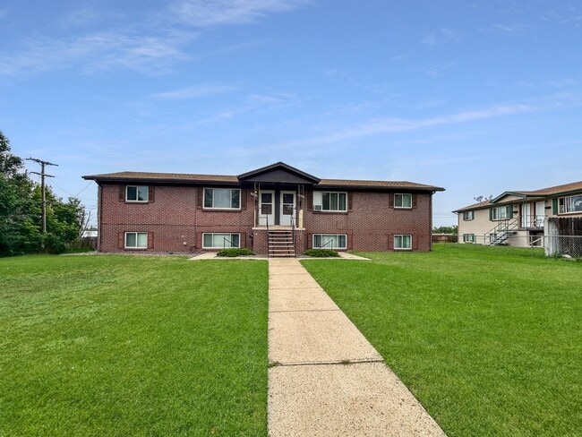 Building Photo - $0 DEPOSIT OPTION. 2 BED 1 BATH IN SOUTH W...