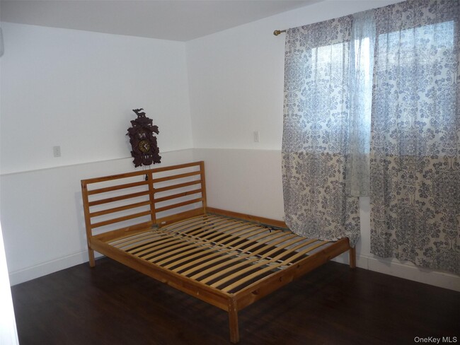 Building Photo - 7 Weather Vane Way