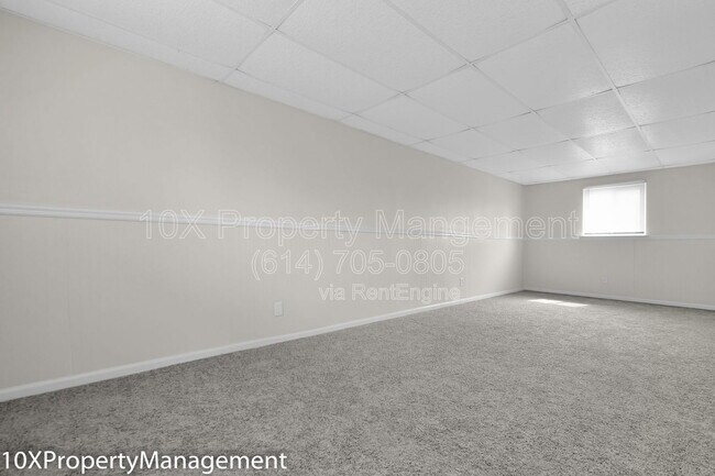 Building Photo - 3450 Halpern St