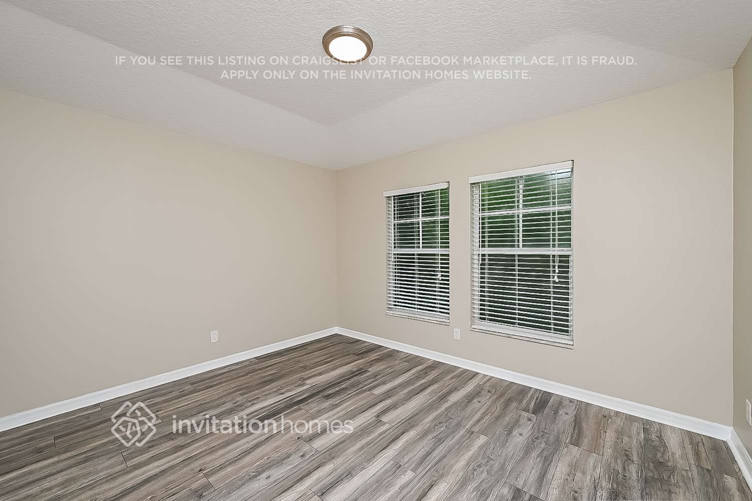 Building Photo - 3739 Dogtrot St