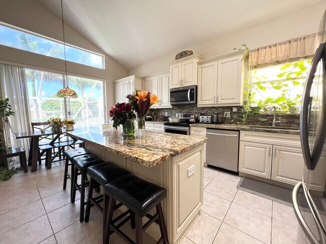 Building Photo - 7859 Springvale Dr