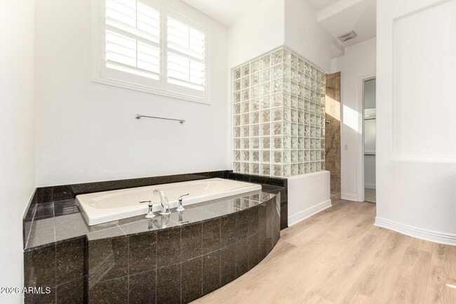 Building Photo - 17665 N 98th Way