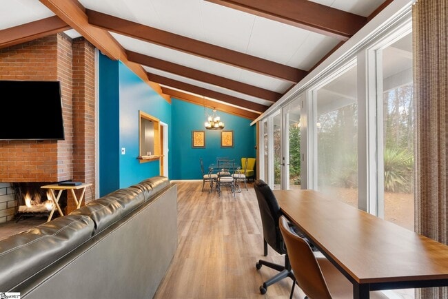 Building Photo - 103 Robinall Dr