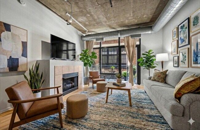 Building Photo - 520 S State St