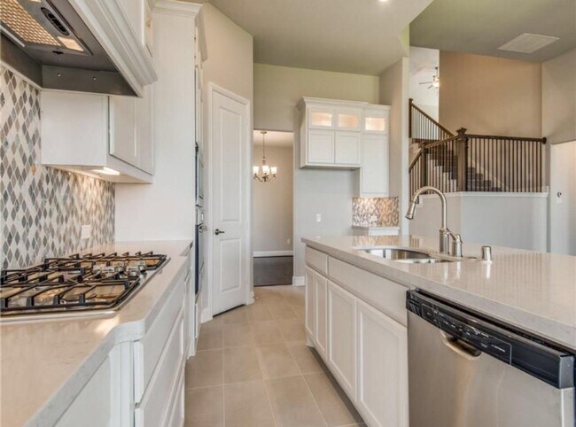 Building Photo - Luxury Home in Estates at Shaddock Park
