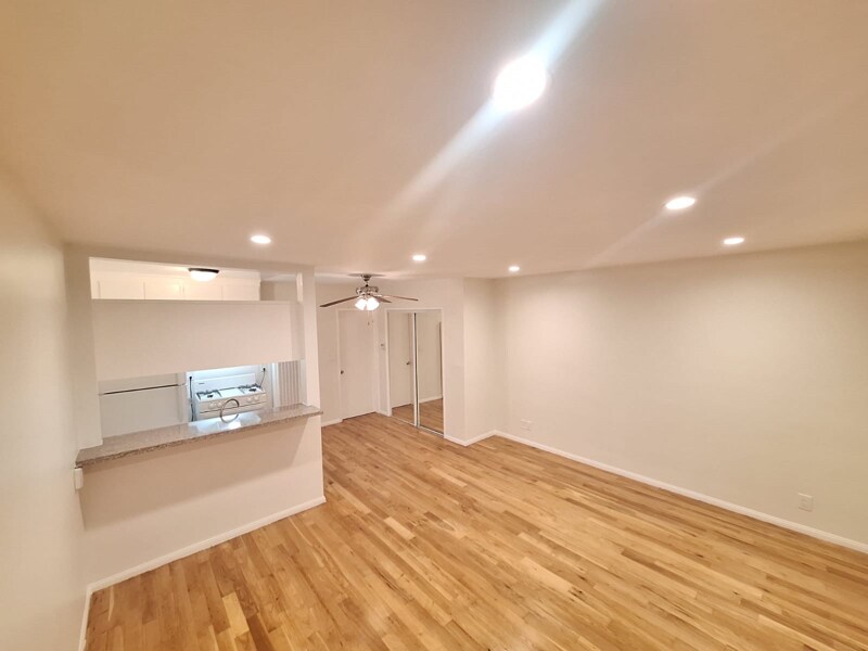 Building Photo - 4660 Kester Ave