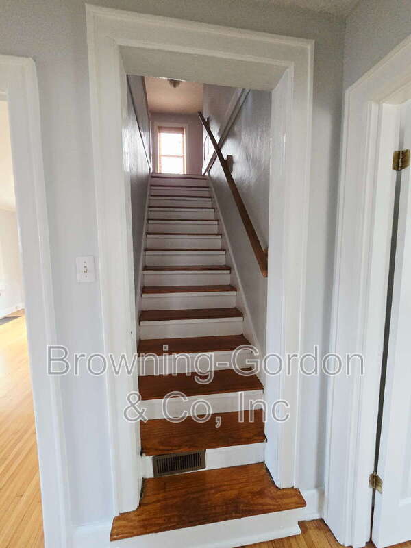 Building Photo - 1504 Riverside Dr