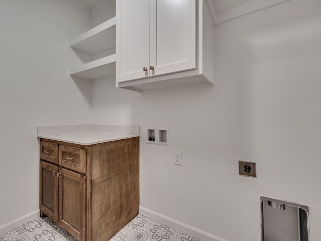 Building Photo - Brand New Home in Noble!