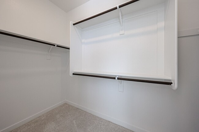 Building Photo - Recently Build 4-Bedroom Home in Goodyear with Upgrades & Resort-Style Amenities