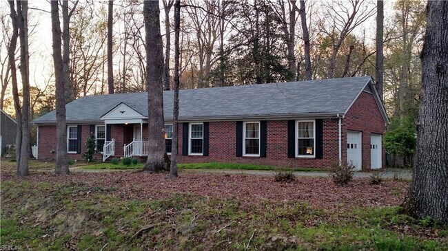 Primary Photo - Brick Rancher in First Colony