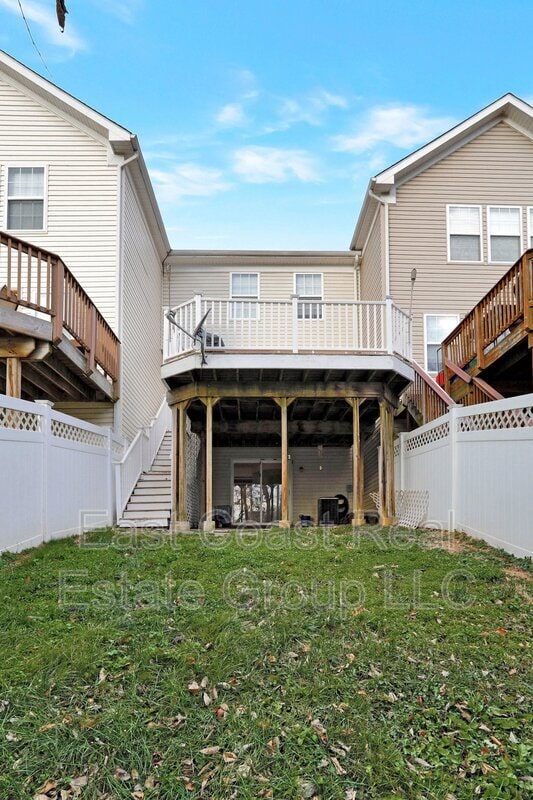 Building Photo - 779 Monet Dr