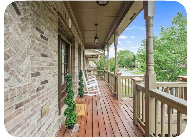 Building Photo - 1030 Whitfield Ct