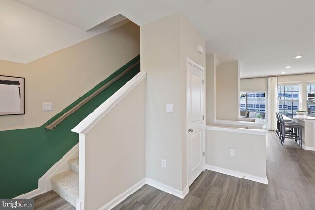 Building Photo - 1238 Aires Wy