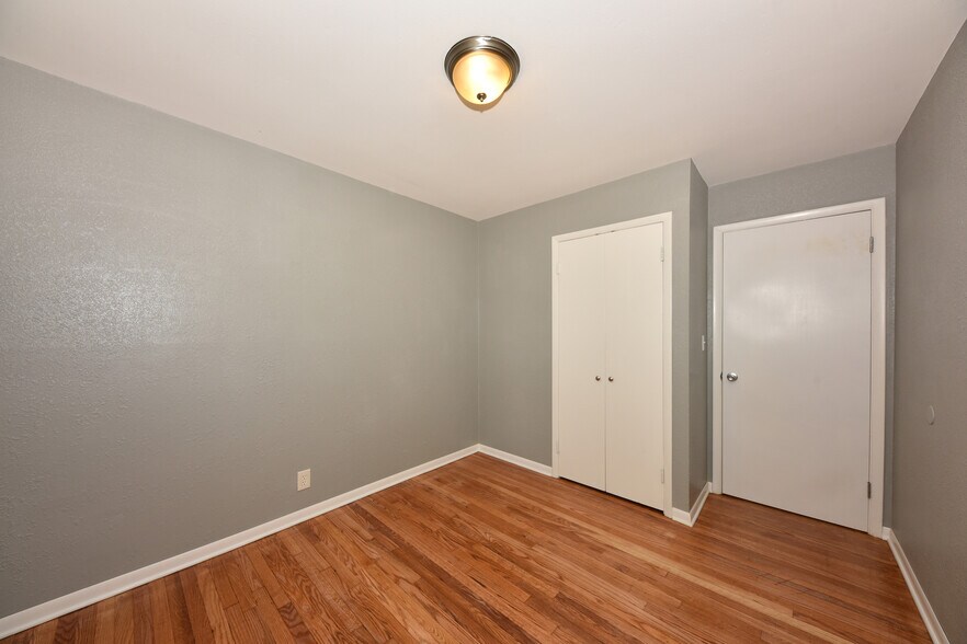 Building Photo - 5101 N 83rd St