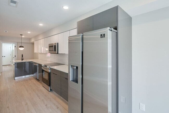 Building Photo - 1717 N 25th St